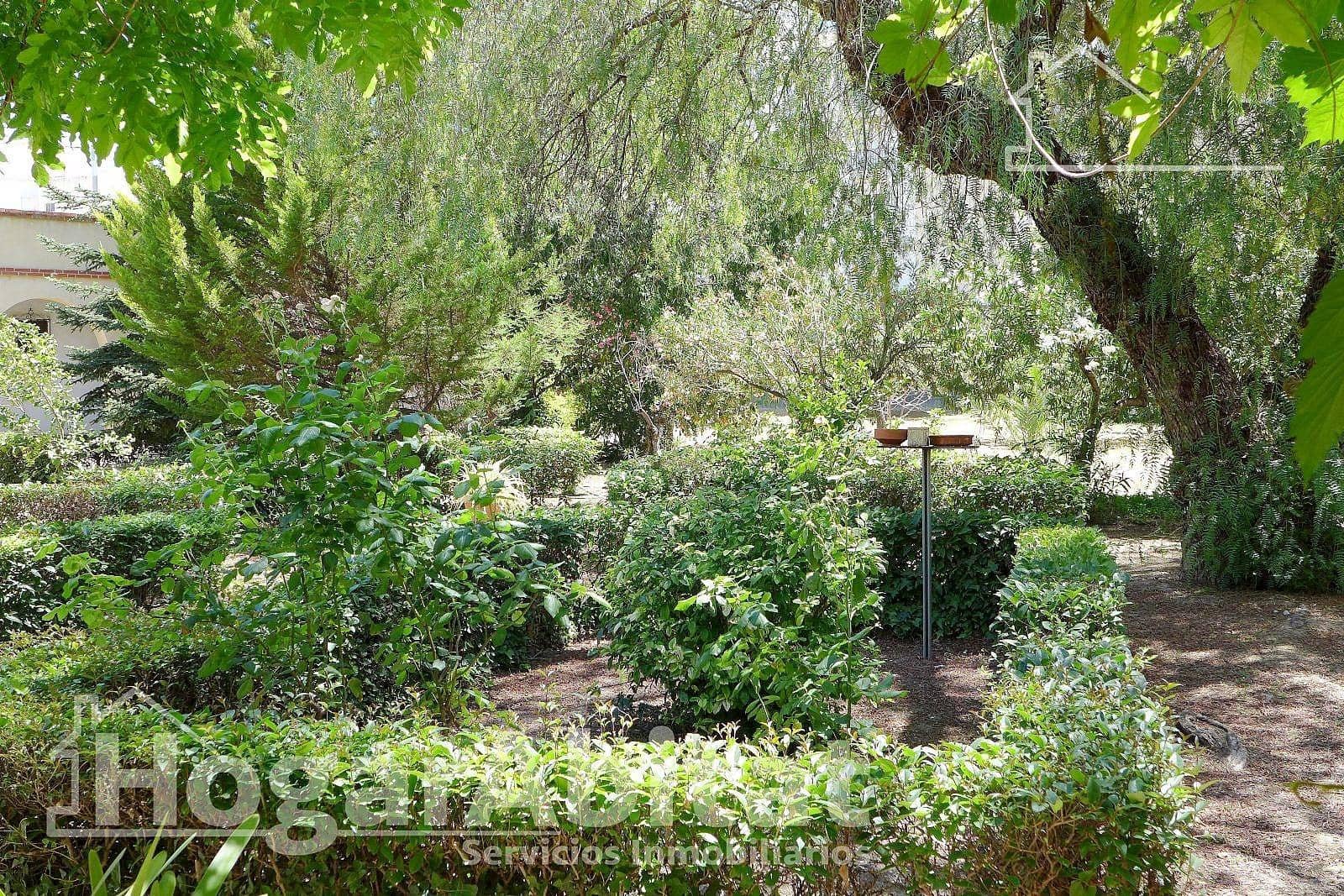 7 makuuhuone Huvila myytävänä paikassa Cocentaina mukana 
autotalli - 480 000 € (Ref: 9481252)