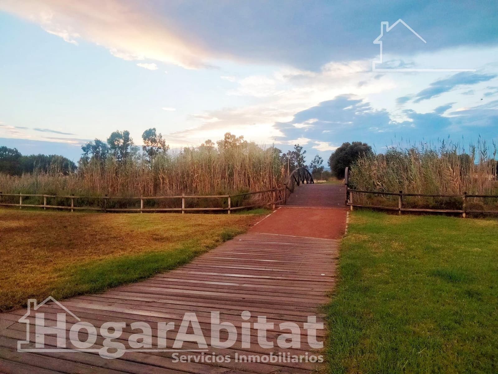 2 makuuhuone Asunto myytävänä paikassa Torreblanca mukana uima-altaan - 170 000 € (Ref: 9482072)