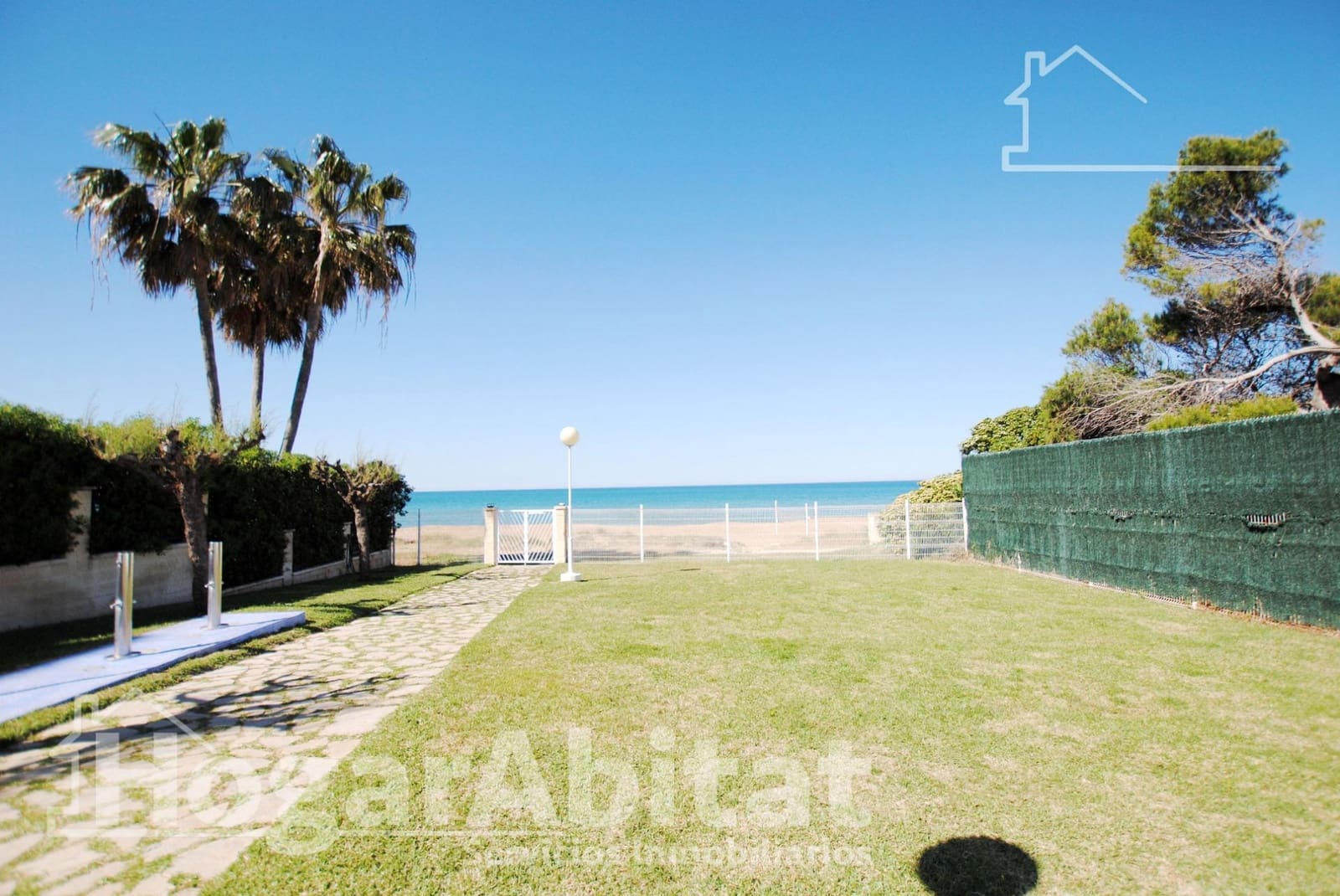 2 soverom Leilighet til salgs i Denia med svømmebasseng garasje - € 435 000 (Ref: 9482076)