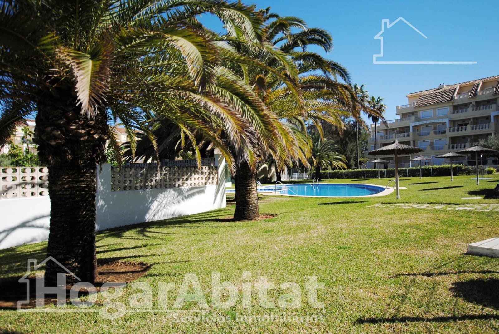 2 soverom Leilighet til salgs i Denia med svømmebasseng garasje - € 435 000 (Ref: 9482076)