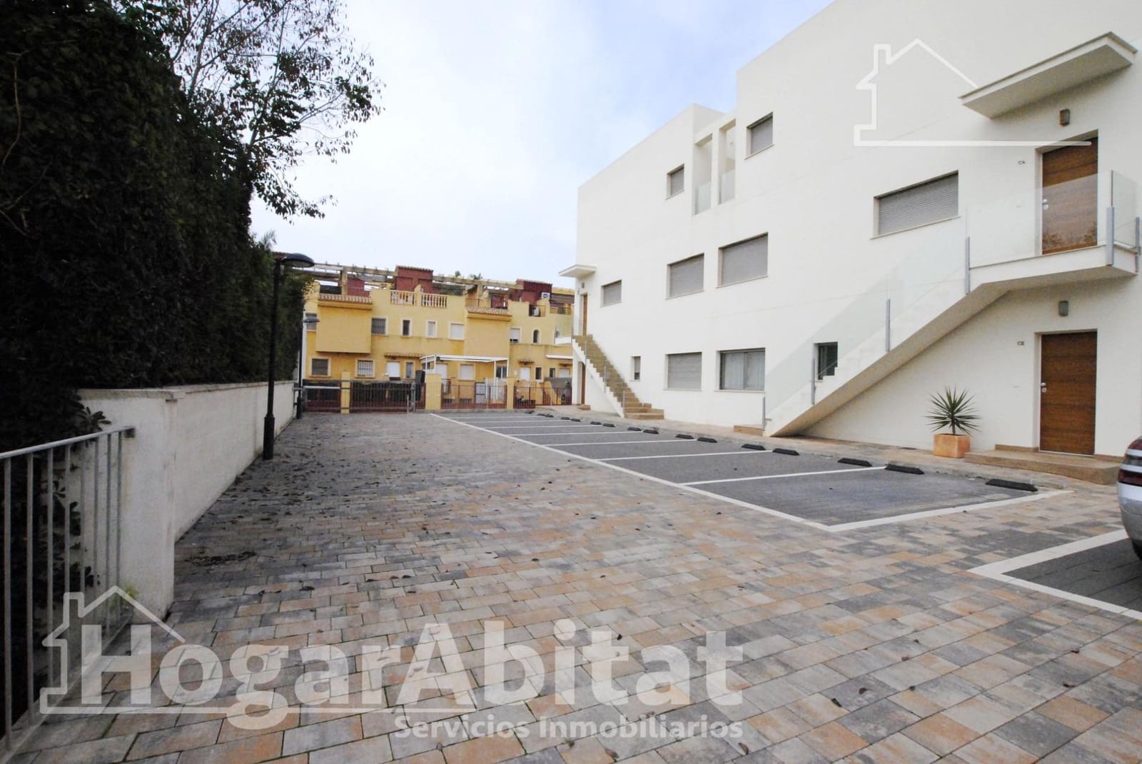 3 bedroom Flat for sale in Denia with pool garage - € 310,000 (Ref: 9482077)