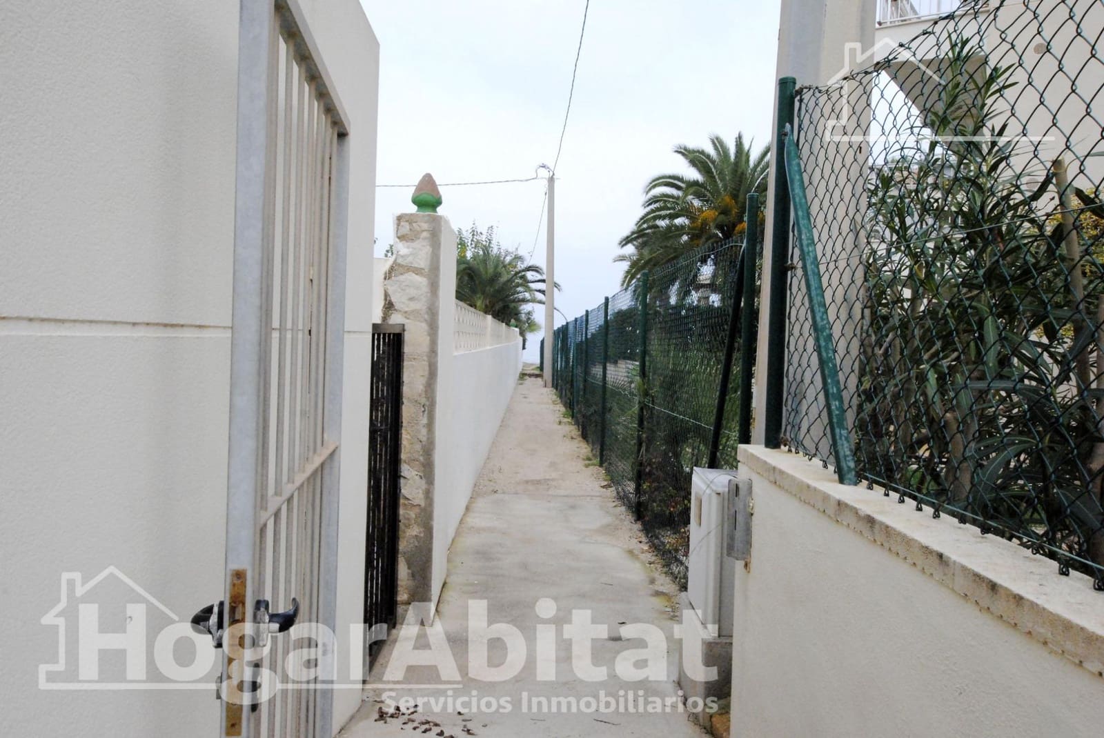 3 bedroom Flat for sale in Denia with pool garage - € 310,000 (Ref: 9482077)