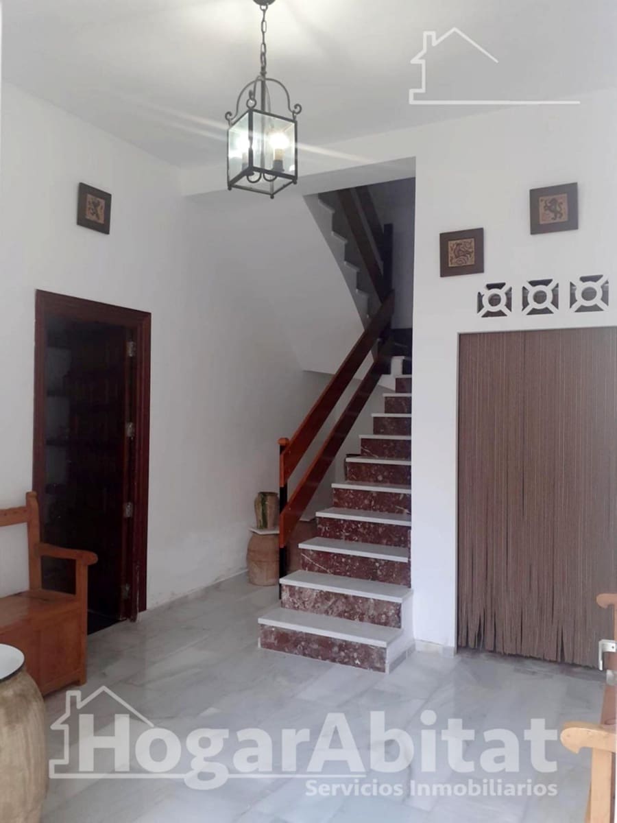 2 bedroom Townhouse for sale in Gaibiel - € 150,000 (Ref: 9482085)