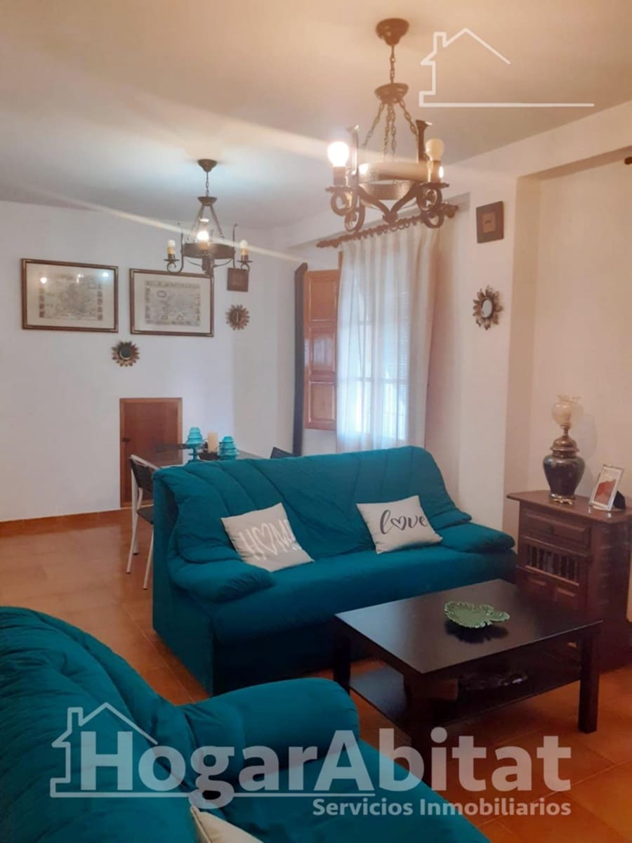 2 bedroom Townhouse for sale in Gaibiel - € 150,000 (Ref: 9482085)