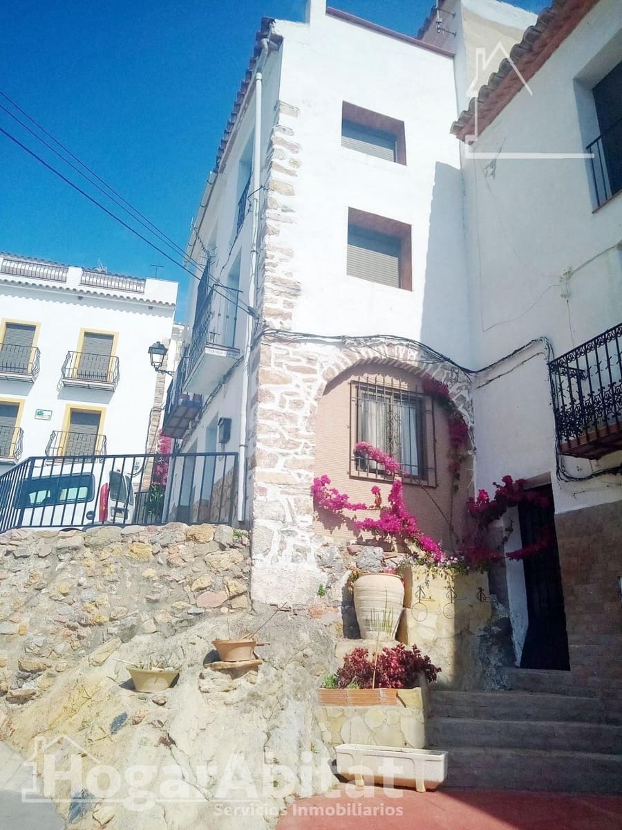 2 bedroom Townhouse for sale in L'Alcudia de Veo - € 57,000 (Ref: 9482086)