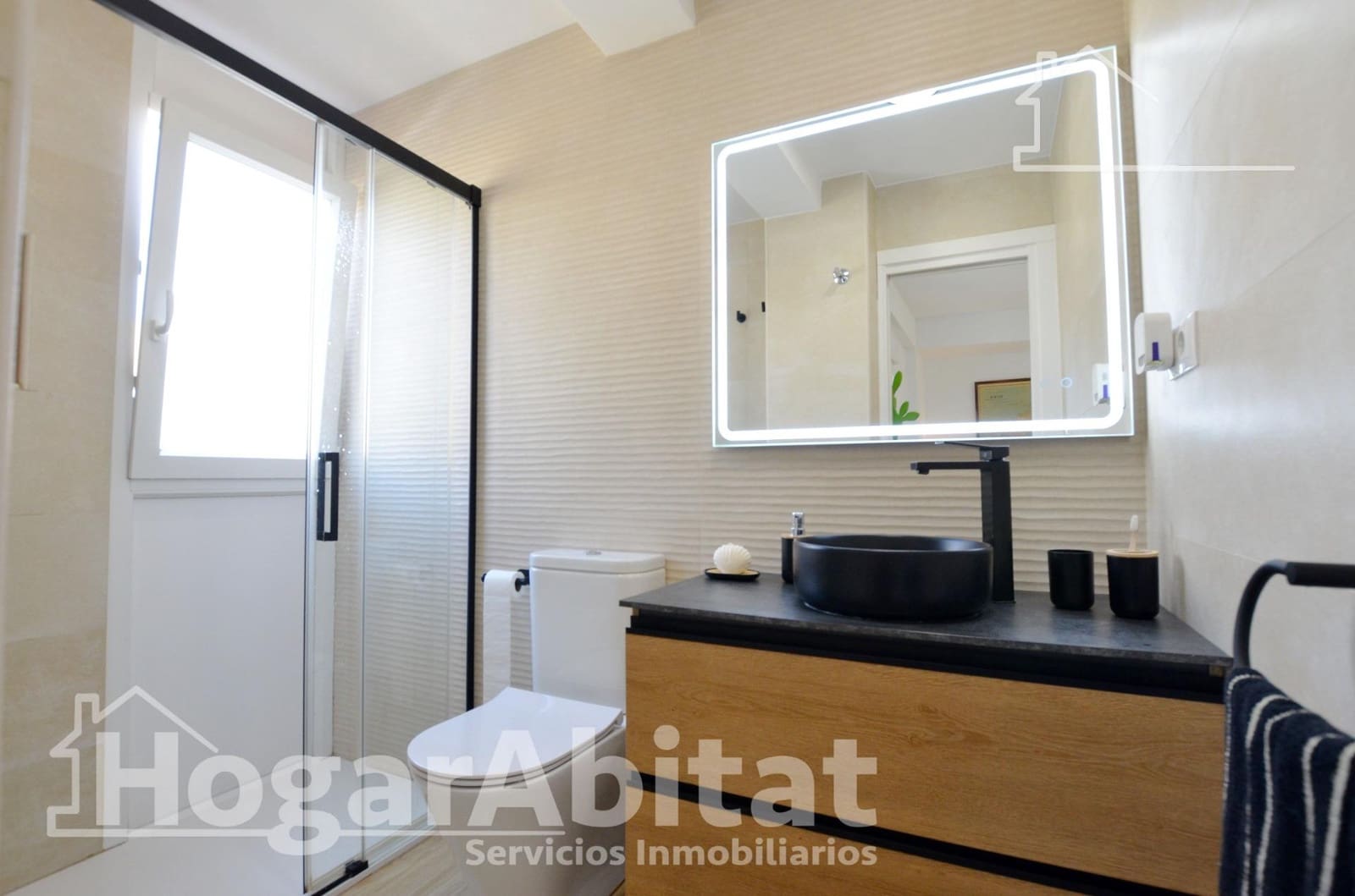 3 Zimmer Wohnung zu verkaufen in Oliva mit Garage - 215.000 € (Ref: 9483535)