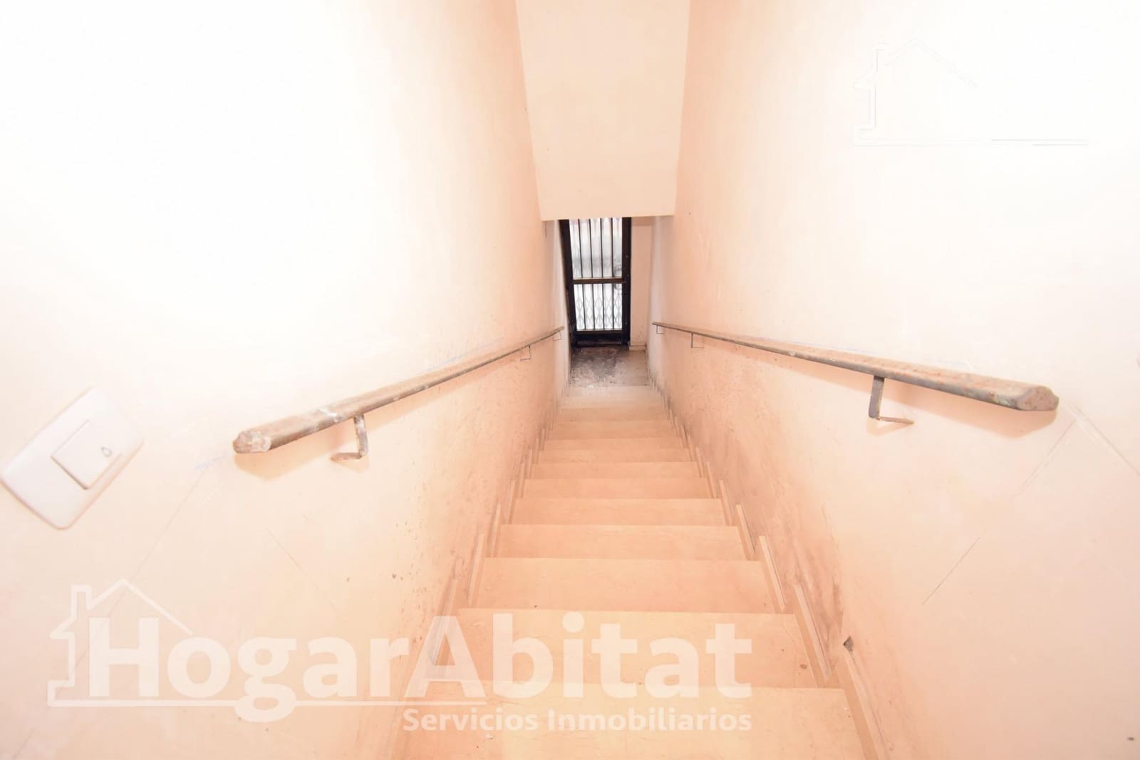 Commercial for sale in Almassora / Almazora - € 125,000 (Ref: 9483539)