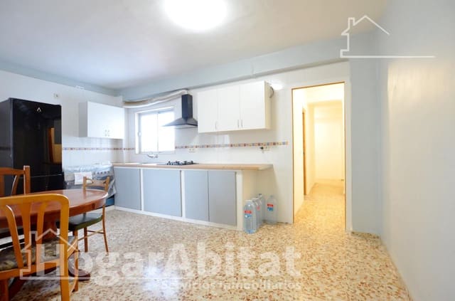 4 slaapkamer Flat te koop in Oliva - € 93.000 (Ref: 9483541)