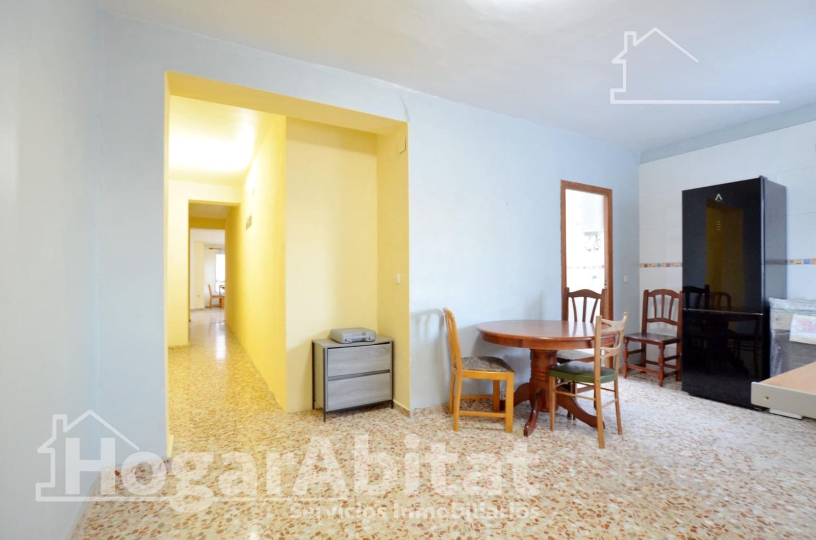 4 bedroom Flat for sale in Oliva - € 93,000 (Ref: 9483541)