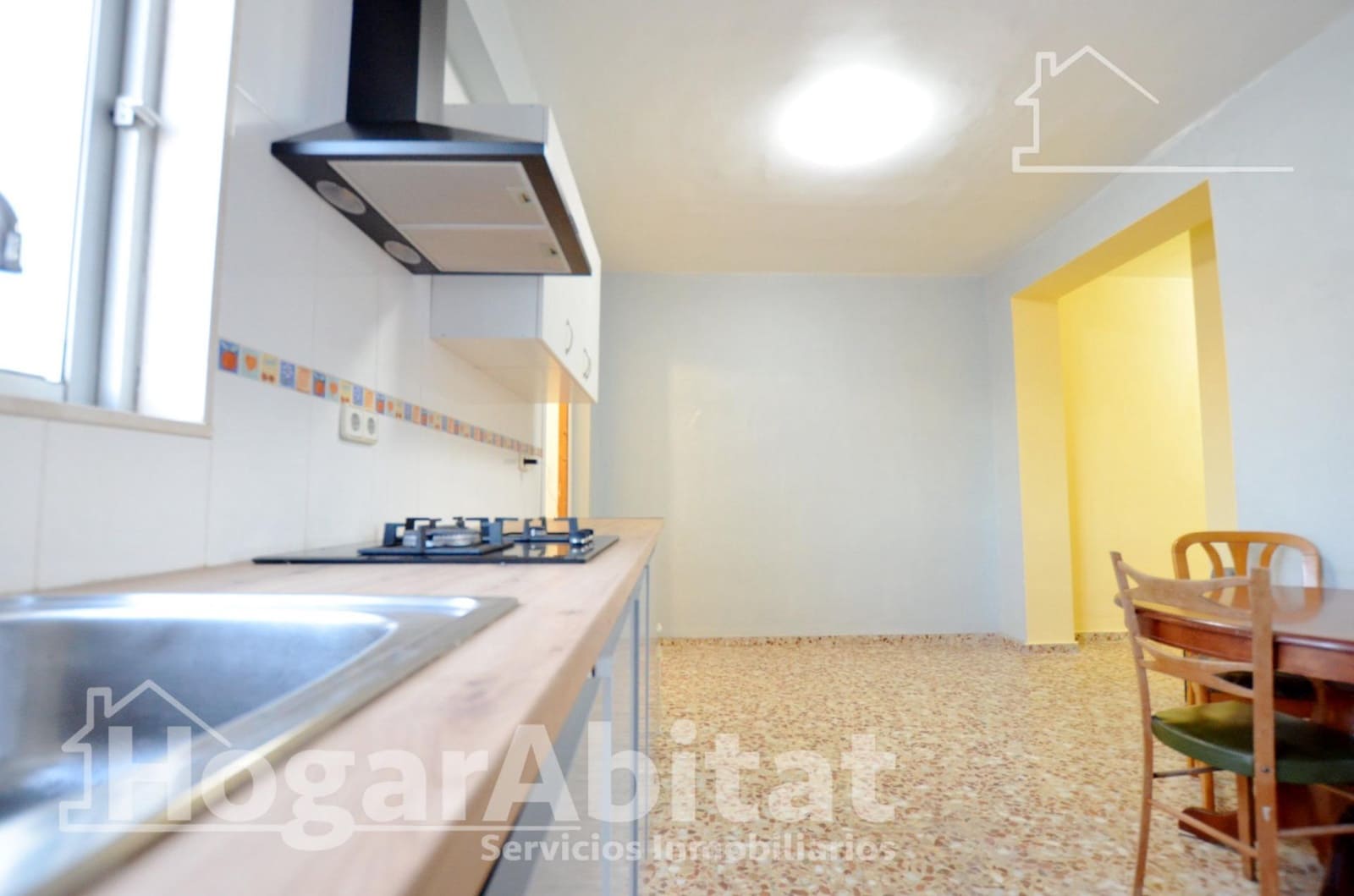 4 bedroom Flat for sale in Oliva - € 93,000 (Ref: 9483541)