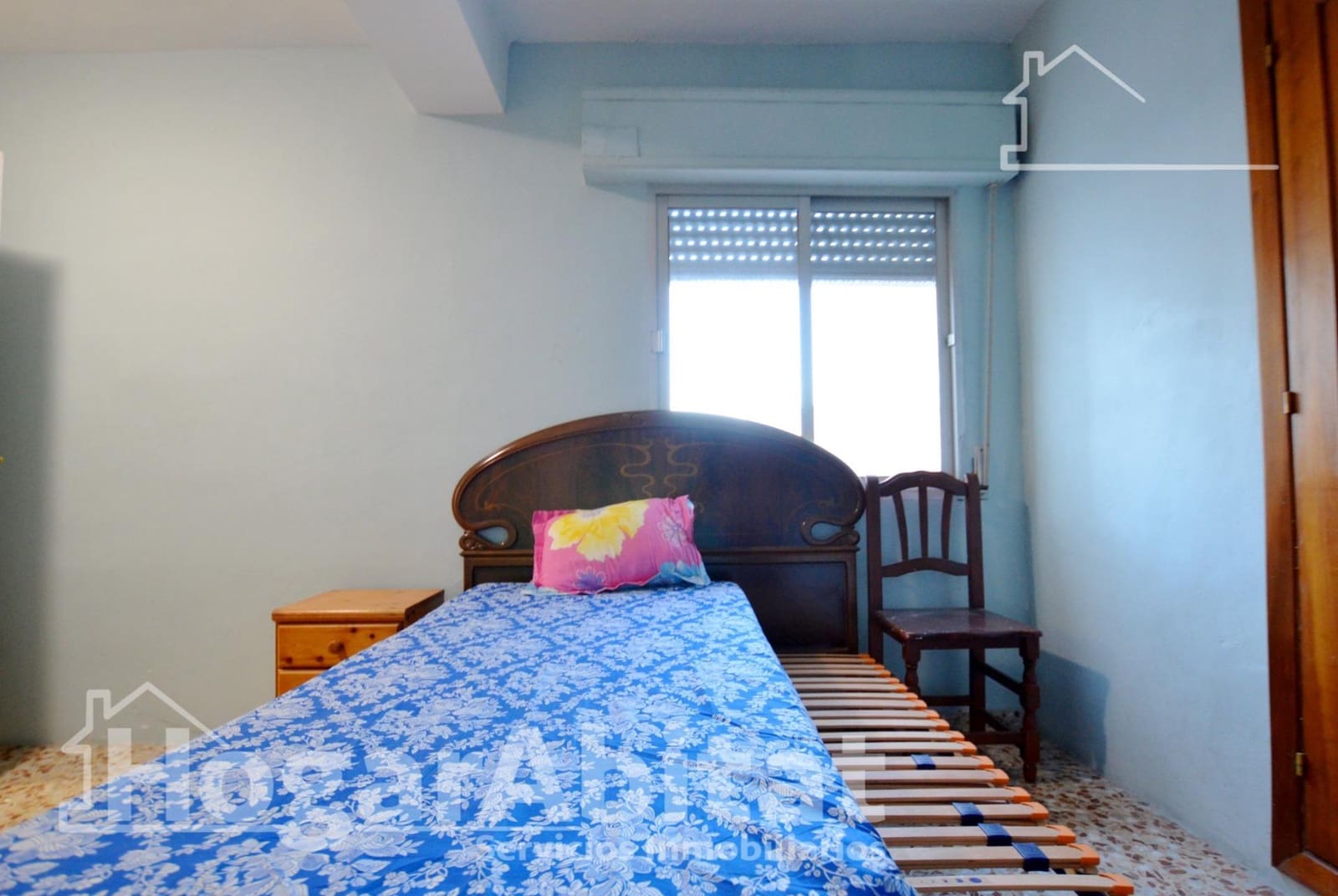 4 bedroom Flat for sale in Oliva - € 93,000 (Ref: 9483541)