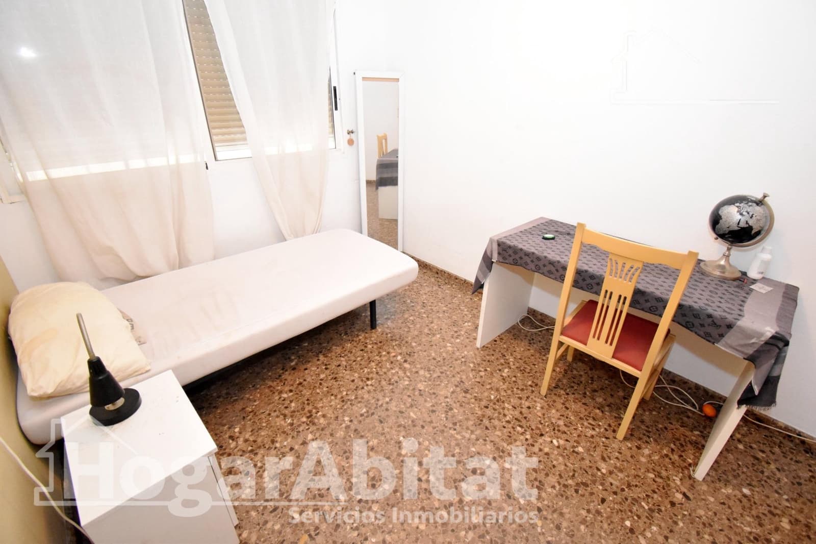 3 quarto Apartamento para venda em Castello de la Plana com garagem - 150 000 € (Ref: 9485308)