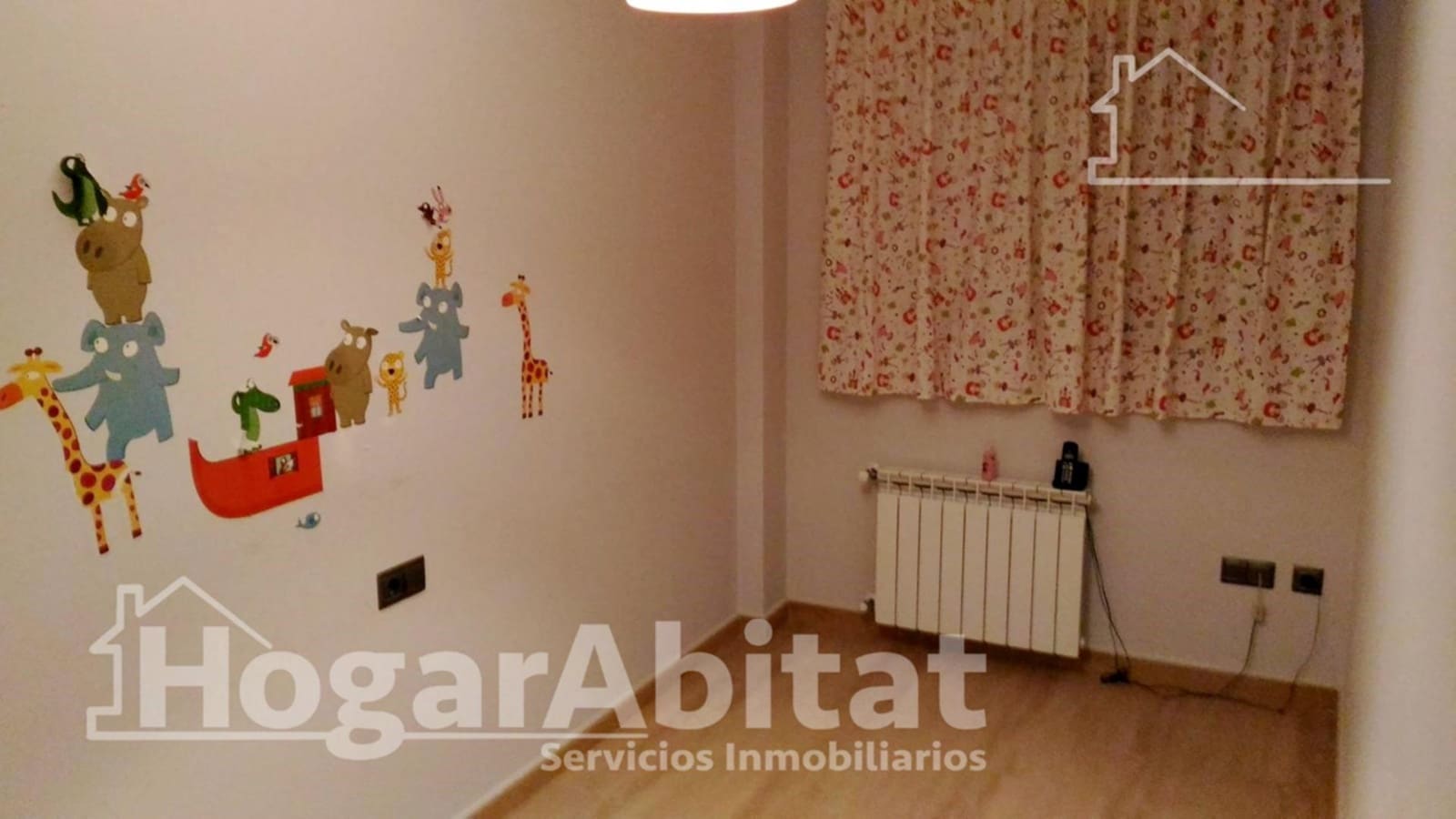4 quarto Moradia em Banda para venda em San Juan de Moro com garagem - 210 000 € (Ref: 9485314)