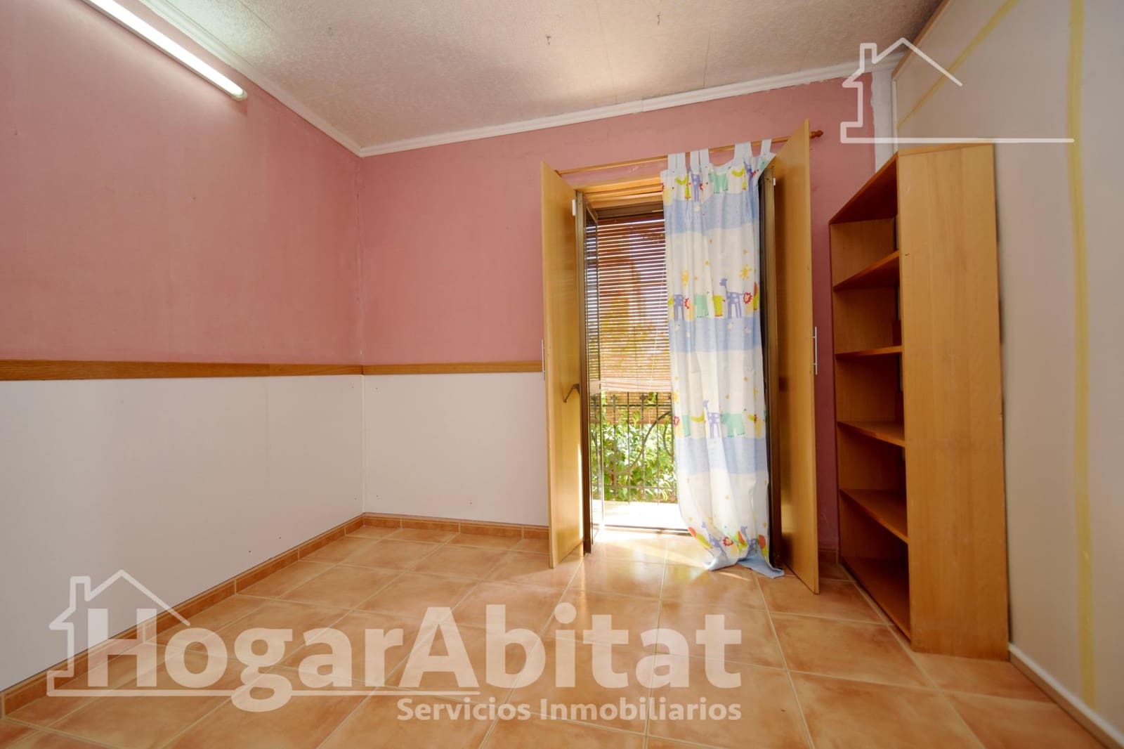 5 soveværelse Byhus til salg i Benaguasil med garage - € 289.000 (Ref: 9488373)