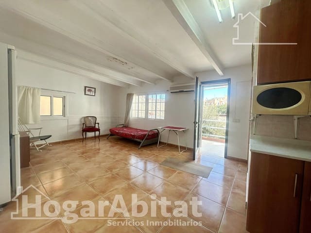 5 bedroom Townhouse for sale in Benaguasil with garage - € 289,000 (Ref: 9488373)