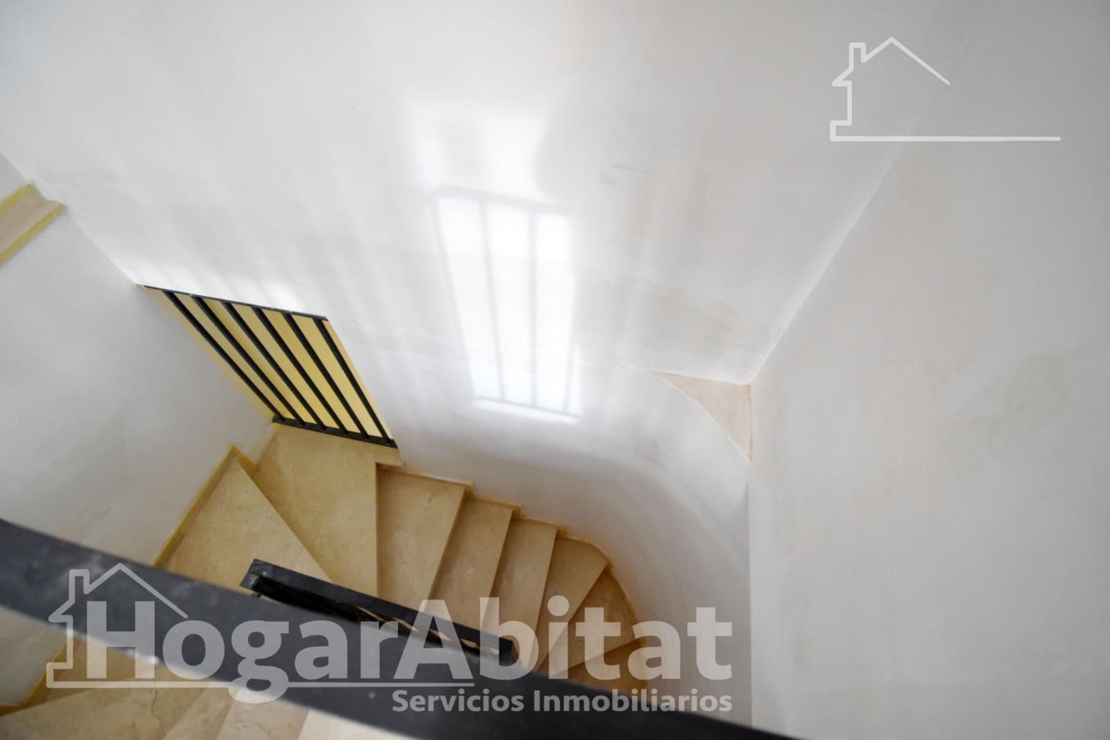 3 slaapkamer Rijtjeshuis te koop in Els Poblets met garage - € 280.000 (Ref: 9491476)