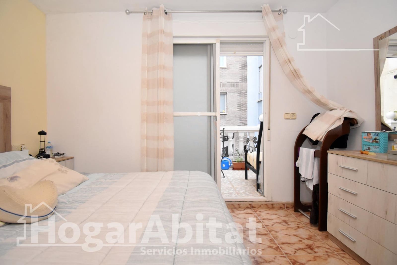 5 bedroom Townhouse for sale in Castello de la Plana - € 260,000 (Ref: 9491485)