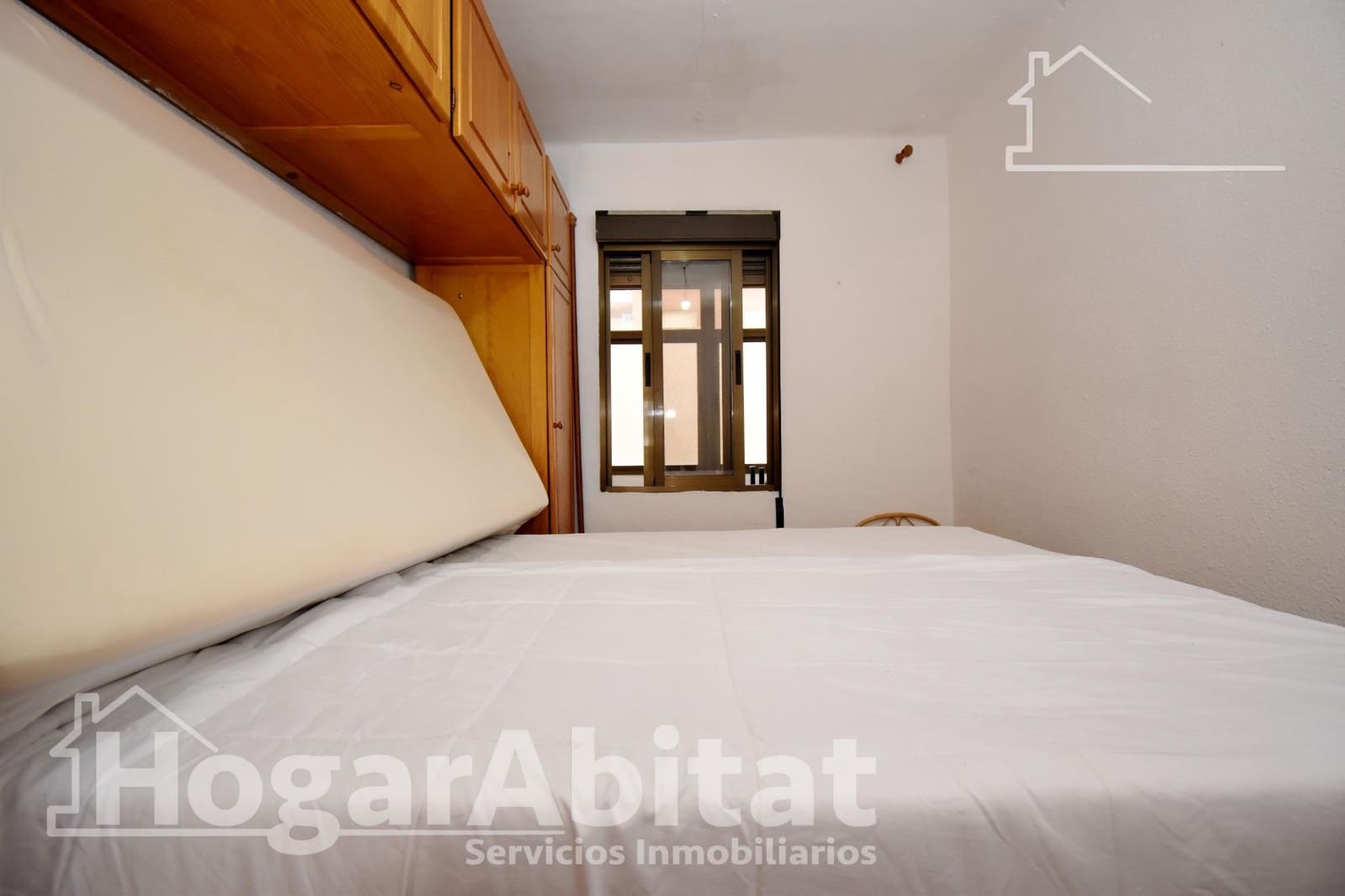 4 bedroom Flat for sale in Castello de la Plana - € 190,000 (Ref: 9494681)