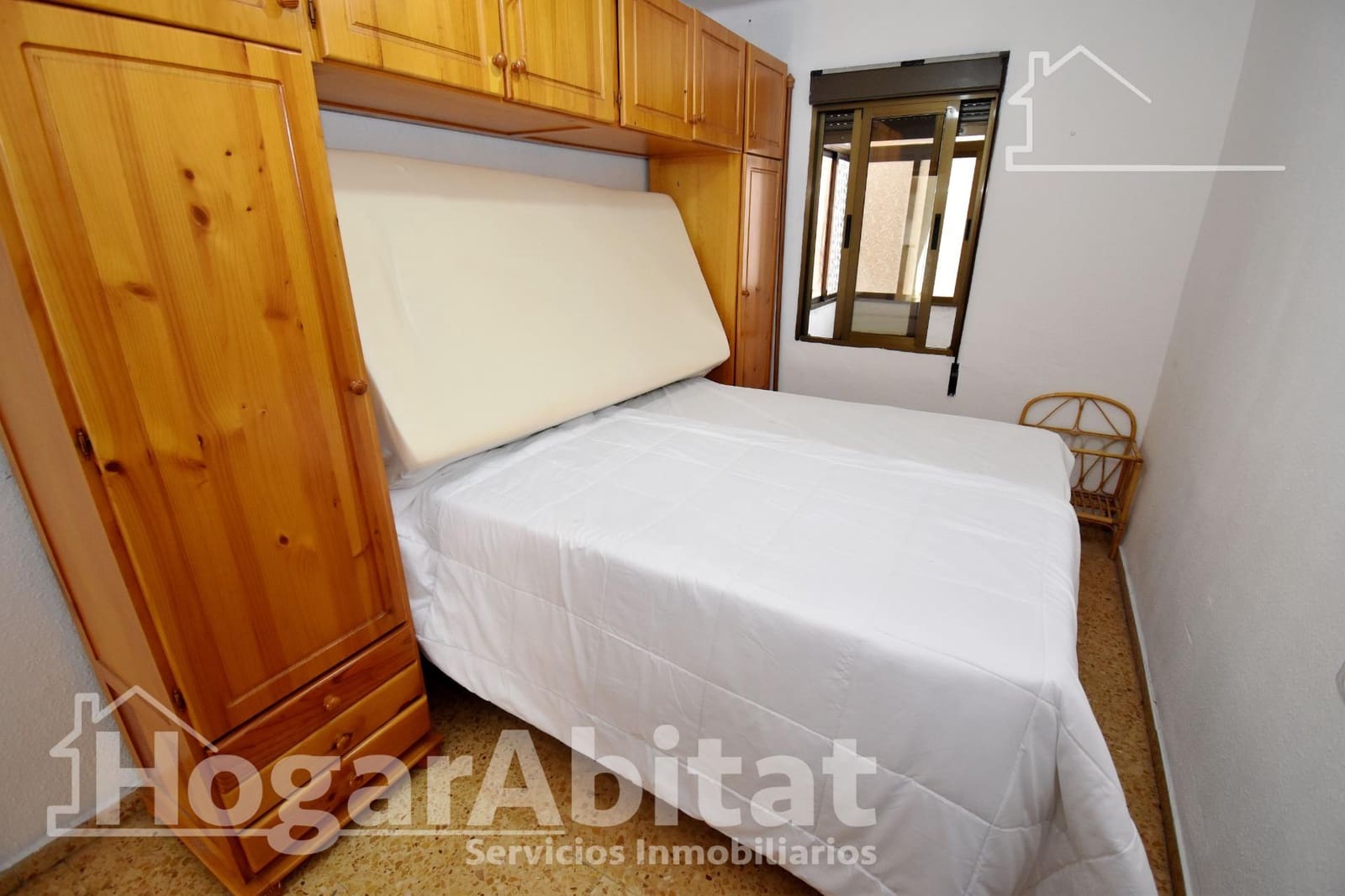 4 bedroom Flat for sale in Castello de la Plana - € 190,000 (Ref: 9494681)