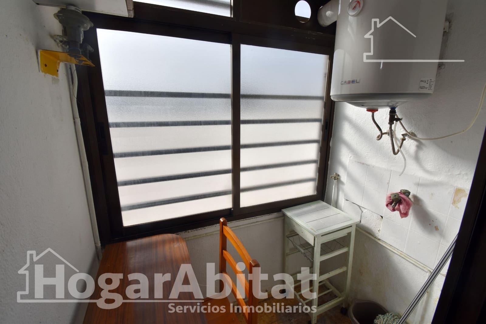 4 bedroom Flat for sale in Castello de la Plana - € 190,000 (Ref: 9494681)