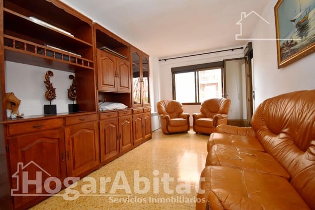 4 chambre Appartement à vendre à Castelló de la Plana - 190 000 € (Ref: 9494681)