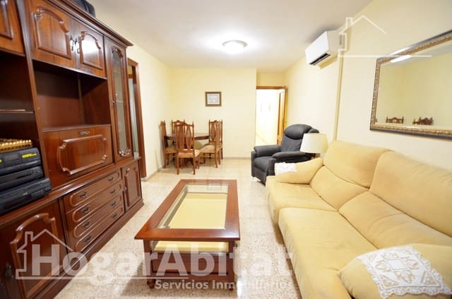 Piso de 4 habitaciones en San Blas, Alicante / Alacant ciudad en venta con garaje - 225.000 € (Ref: 9494682)