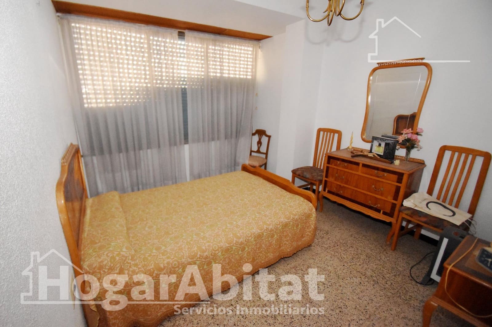 Piso de 5 habitaciones en Onda en venta - 100.000 € (Ref: 9494683)