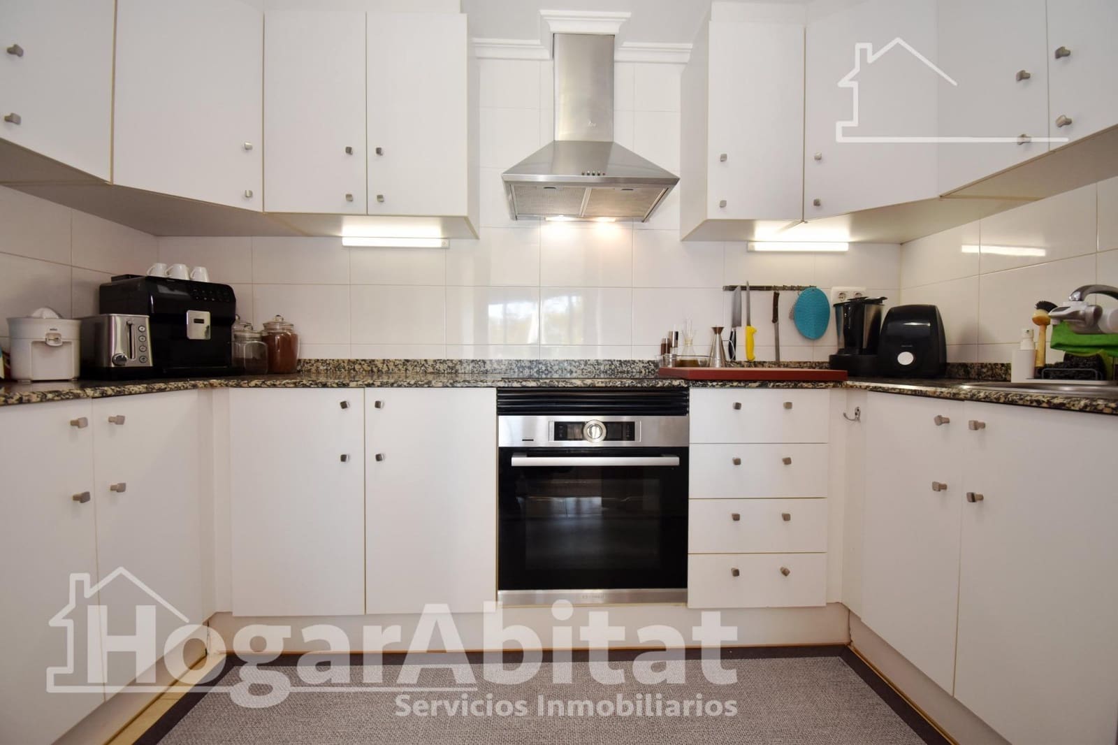 3 slaapkamer Flat te koop in Castello de la Plana met garage - € 210.000 (Ref: 9494684)