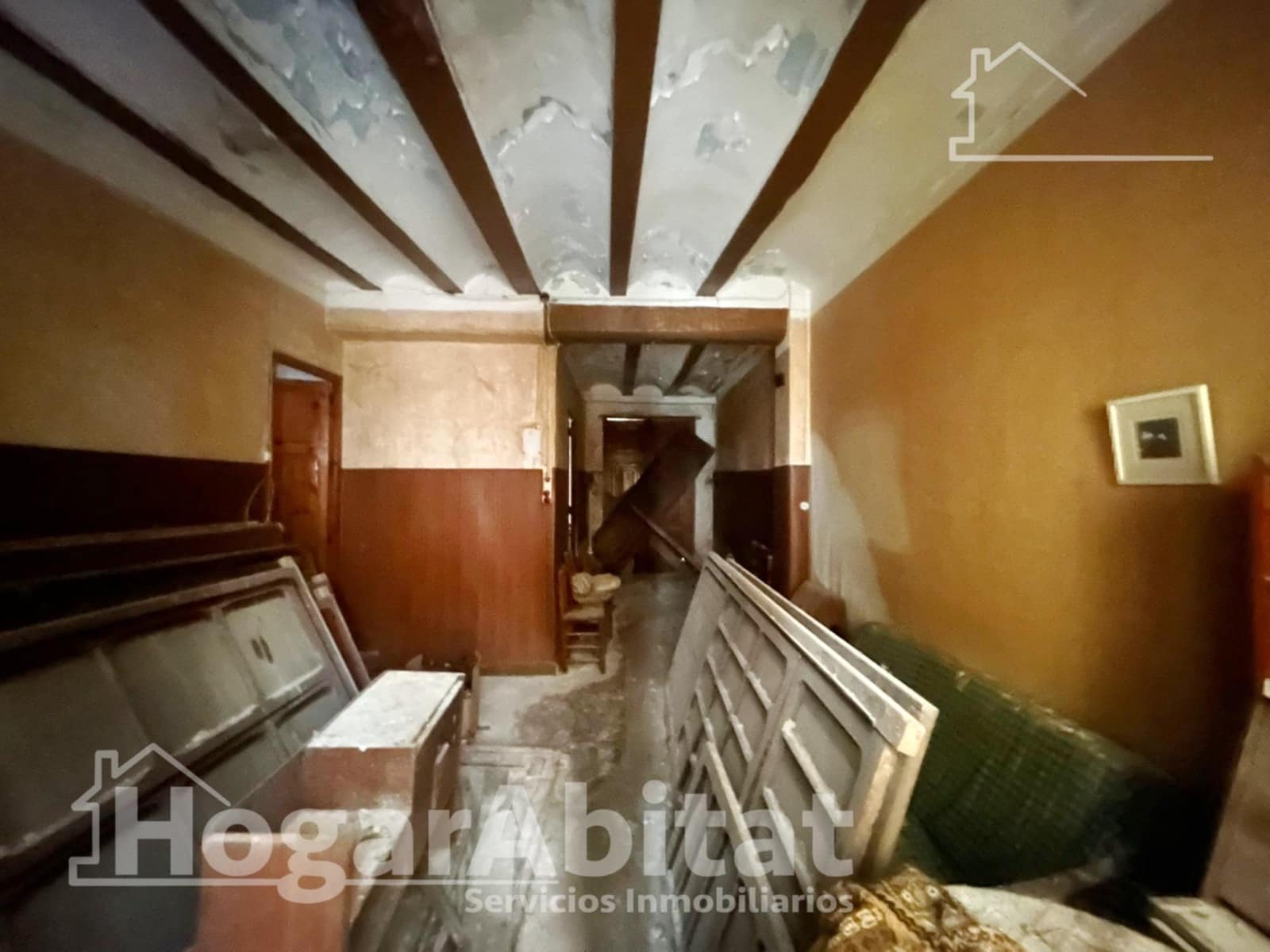 Townhouse for sale in Benaguasil - € 70,000 (Ref: 9495331)