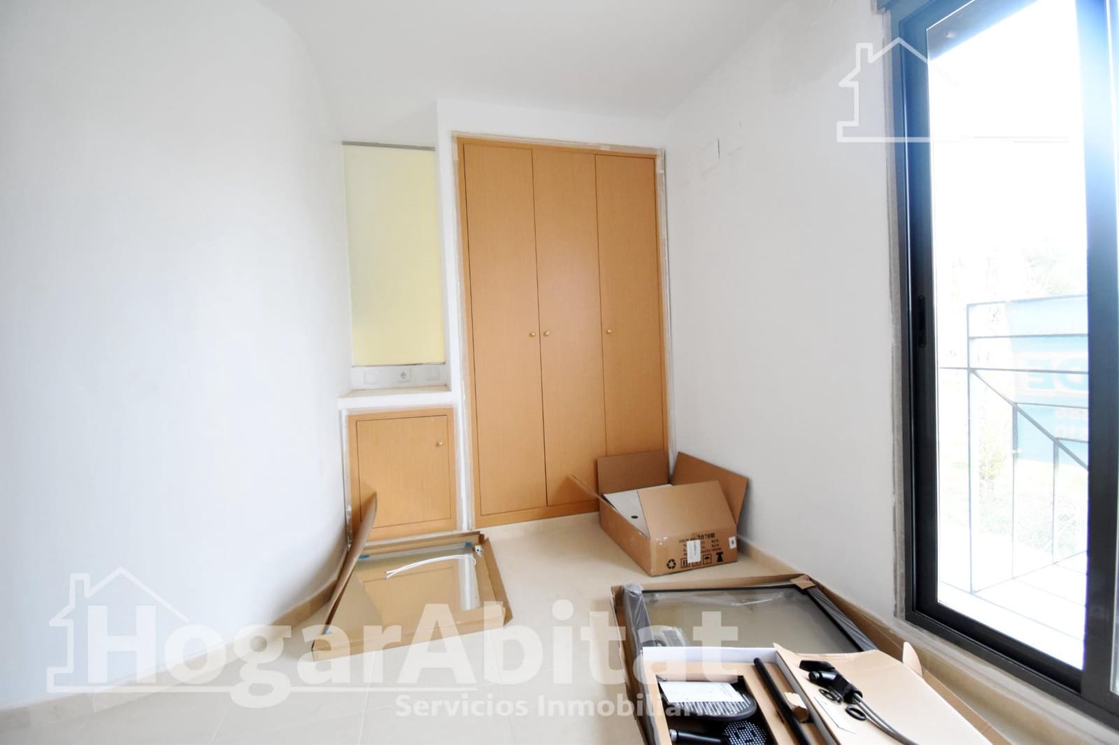 3 soverom Rekkehus til salgs i Els Poblets med garasje - € 280 000 (Ref: 9497283)