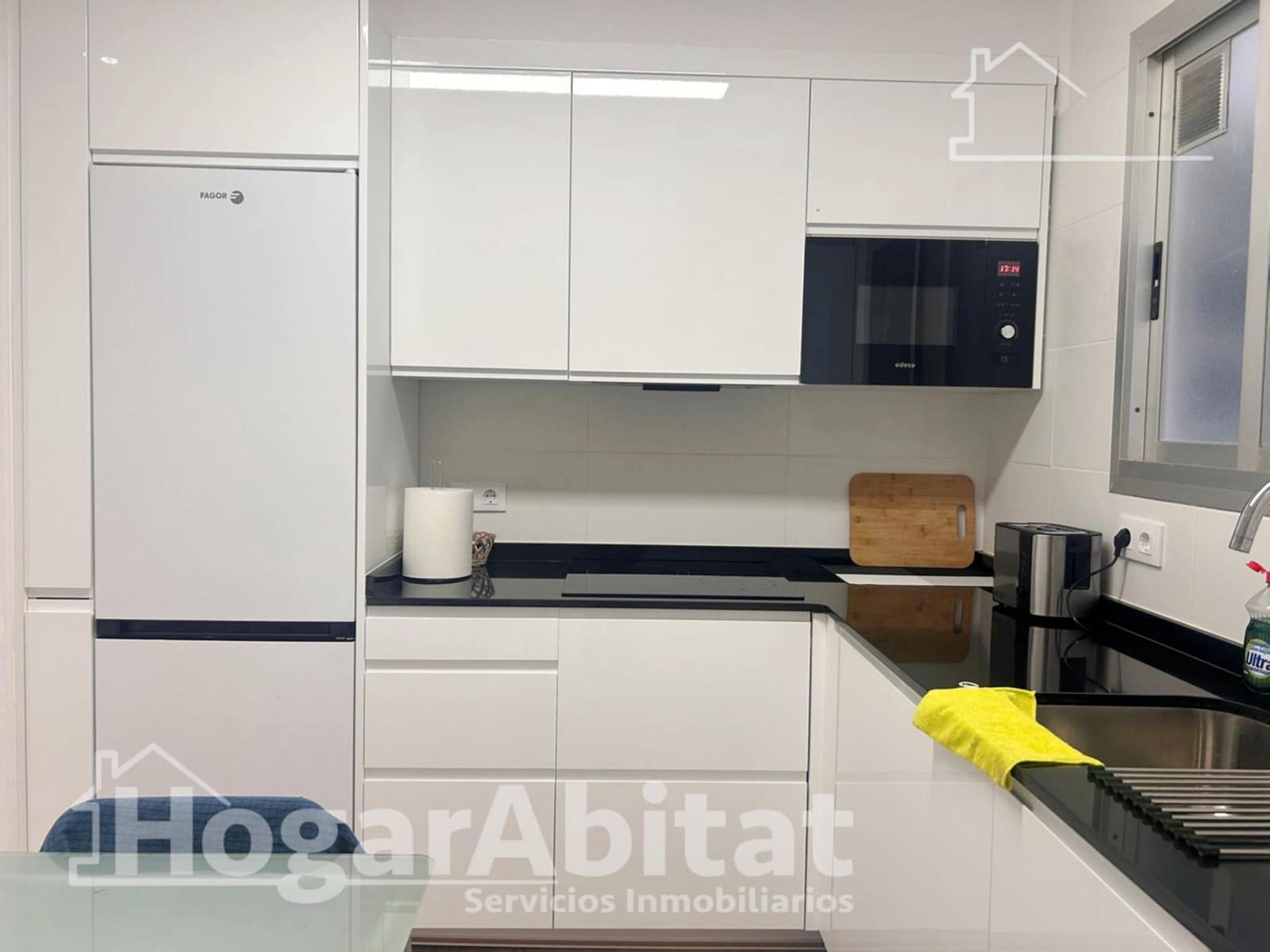 4 bedroom Flat for sale in Sagunto / Sagunt - € 155,000 (Ref: 9497287)