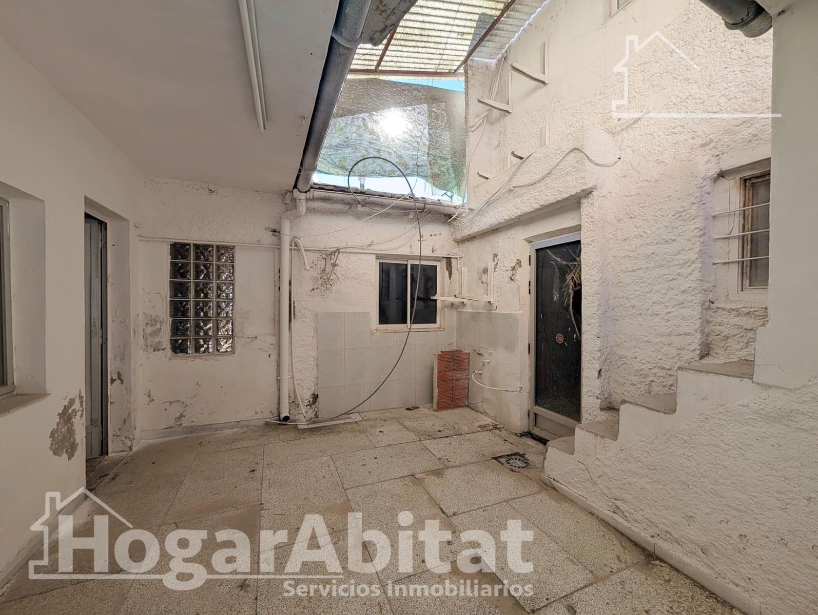 Casa de 4 habitaciones en Alicante / Alacant ciudad en venta - 157.000 € (Ref: 9497705)