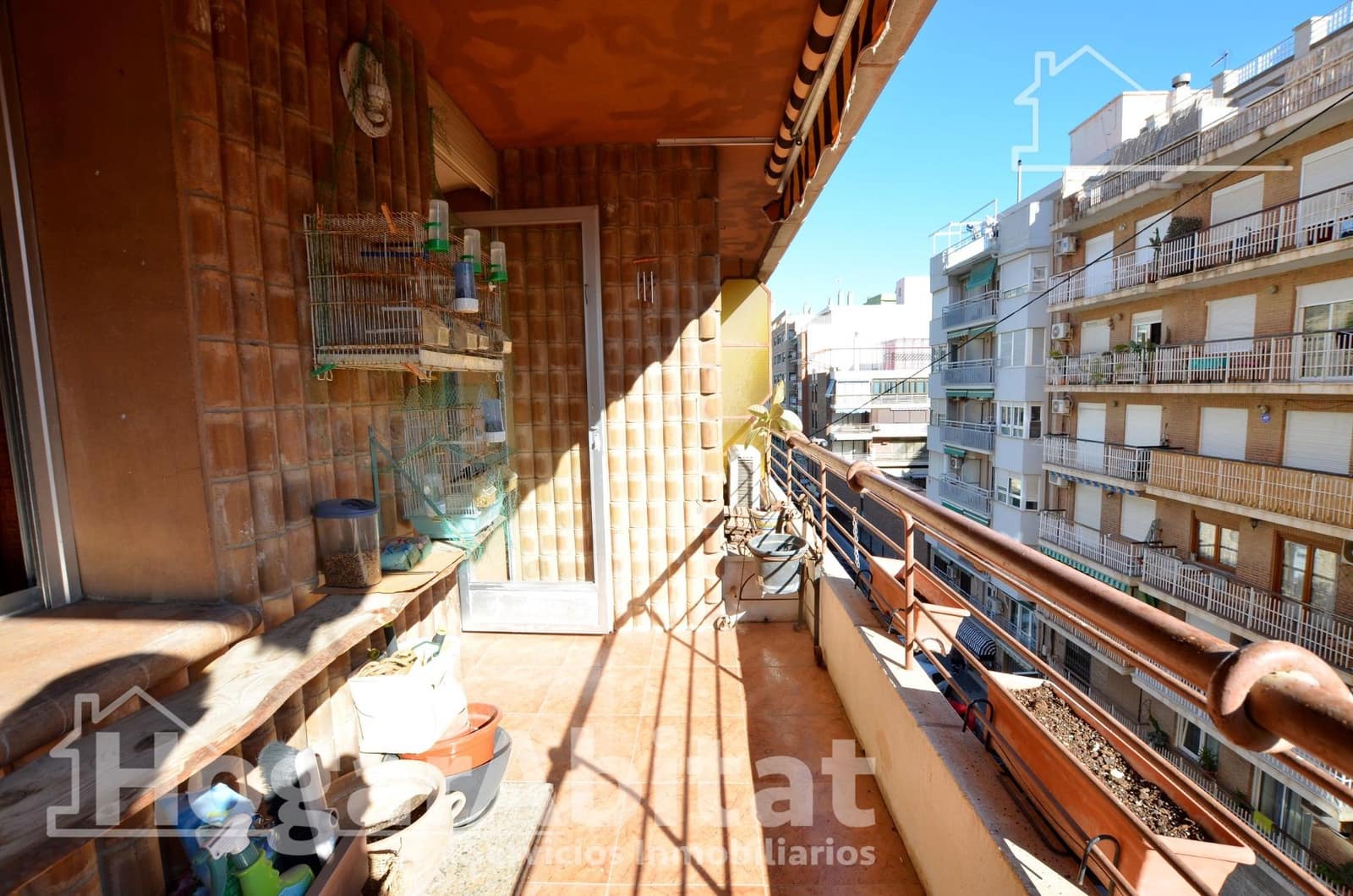 4 bedroom Flat for sale in Alicante / Alacant city with garage - € 390,000 (Ref: 9502417)