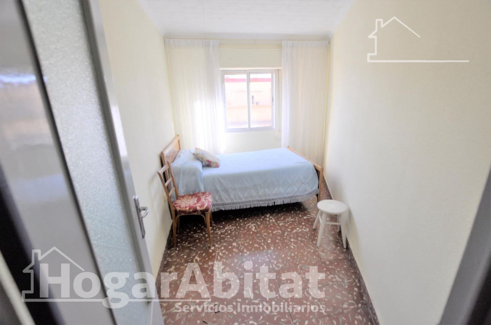 4 bedroom Flat for sale in Massanassa - € 129,900 (Ref: 9502421)