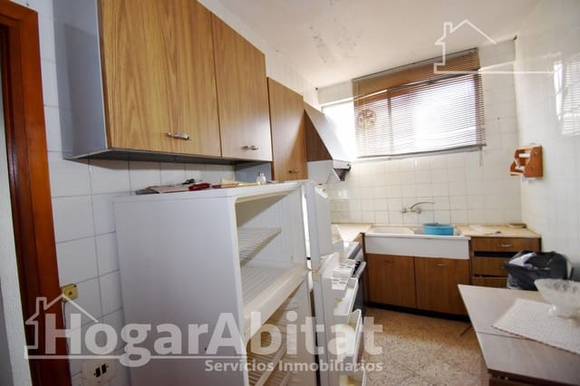 5 makuuhuone Asunto myytävänä paikassa Onda - 100 000 € (Ref: 9502422)