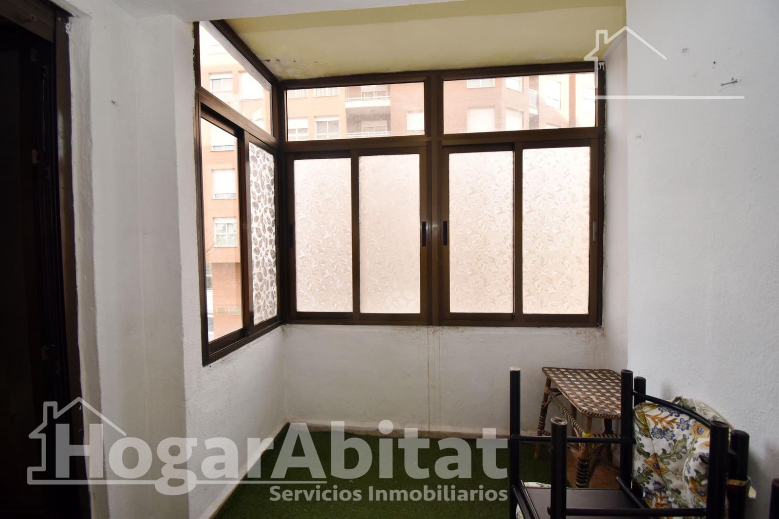 4 bedroom Flat for sale in Castello de la Plana - € 190,000 (Ref: 9502425)