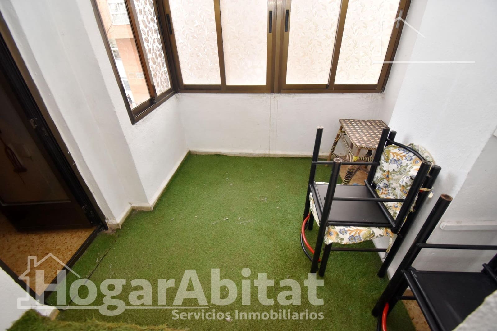 4 bedroom Flat for sale in Castello de la Plana - € 190,000 (Ref: 9502425)