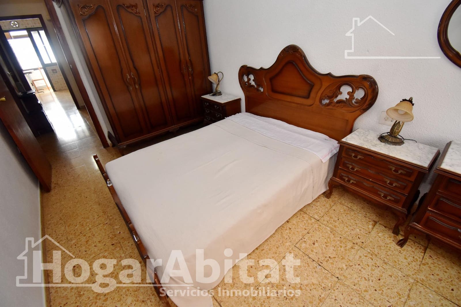 4 bedroom Flat for sale in Castello de la Plana - € 190,000 (Ref: 9502425)