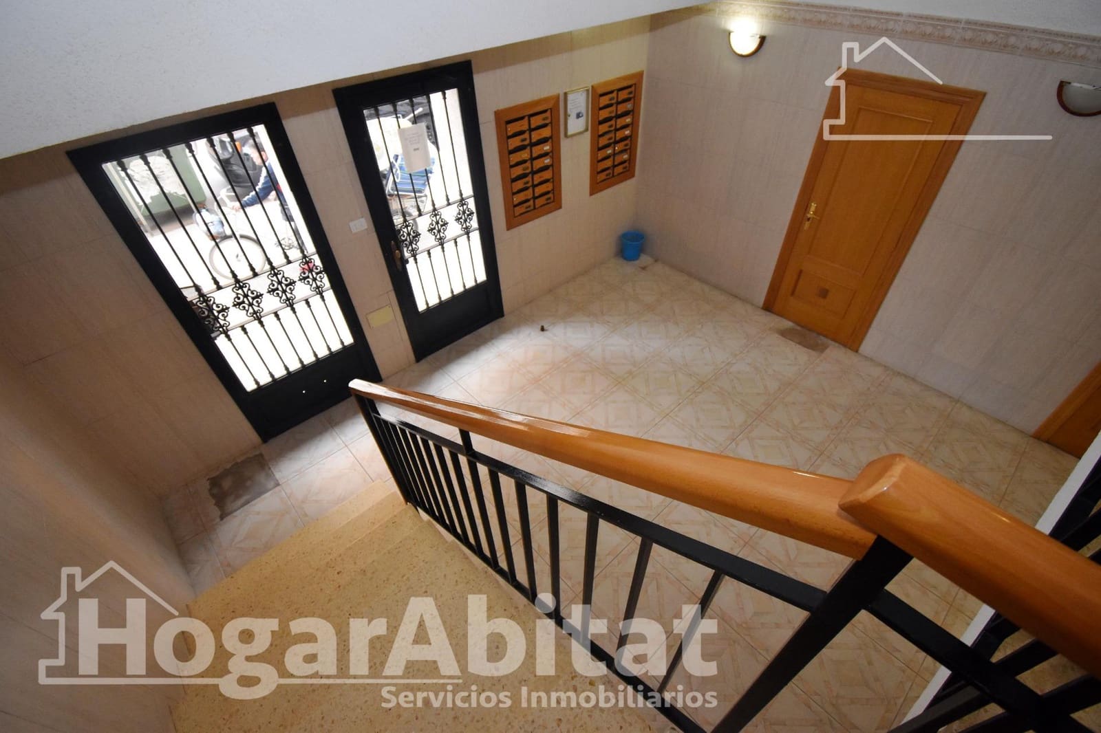 4 bedroom Flat for sale in Castello de la Plana - € 190,000 (Ref: 9502425)