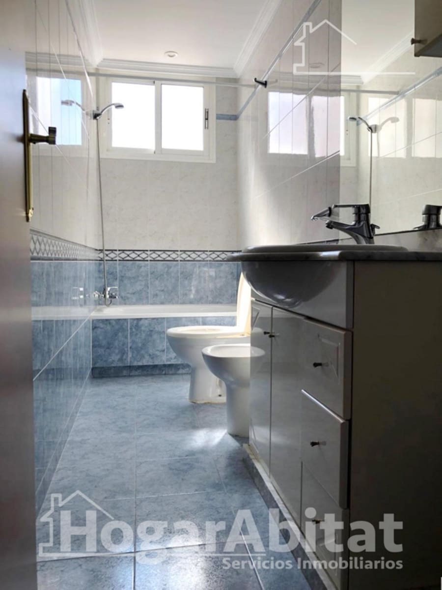 3 makuuhuone Asunto myytävänä paikassa Torrent - 180 000 € (Ref: 9502431)