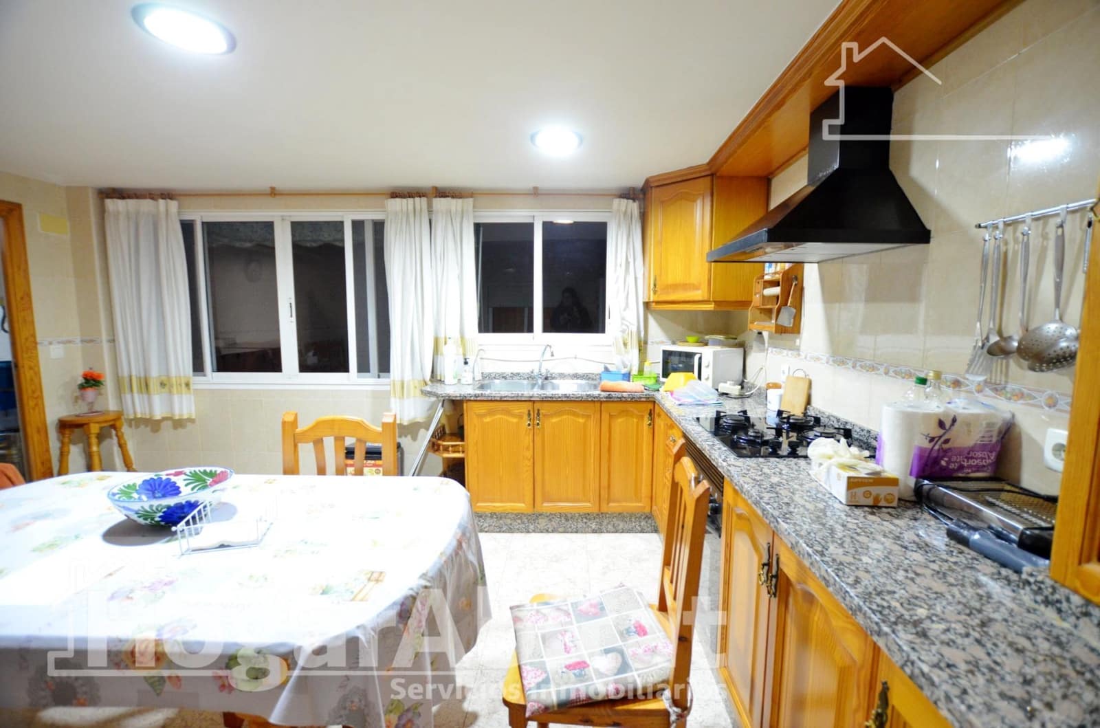 3 bedroom Townhouse for sale in Alicante / Alacant city - € 299,000 (Ref: 9502439)