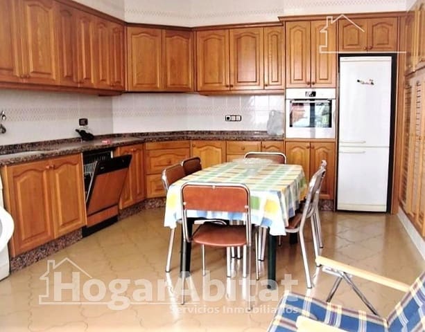 4 soveværelse Lejlighed til salg i Llíria - € 149.000 (Ref: 9504337)