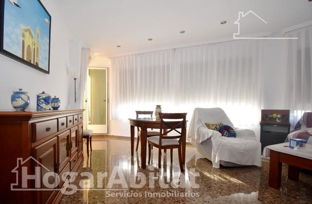 4 bedroom Flat for sale in Vila-real with garage - € 215,000 (Ref: 9504342)