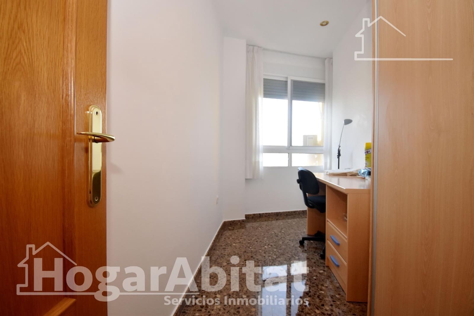 4 bedroom Flat for sale in Vila-real with garage - € 215,000 (Ref: 9504342)