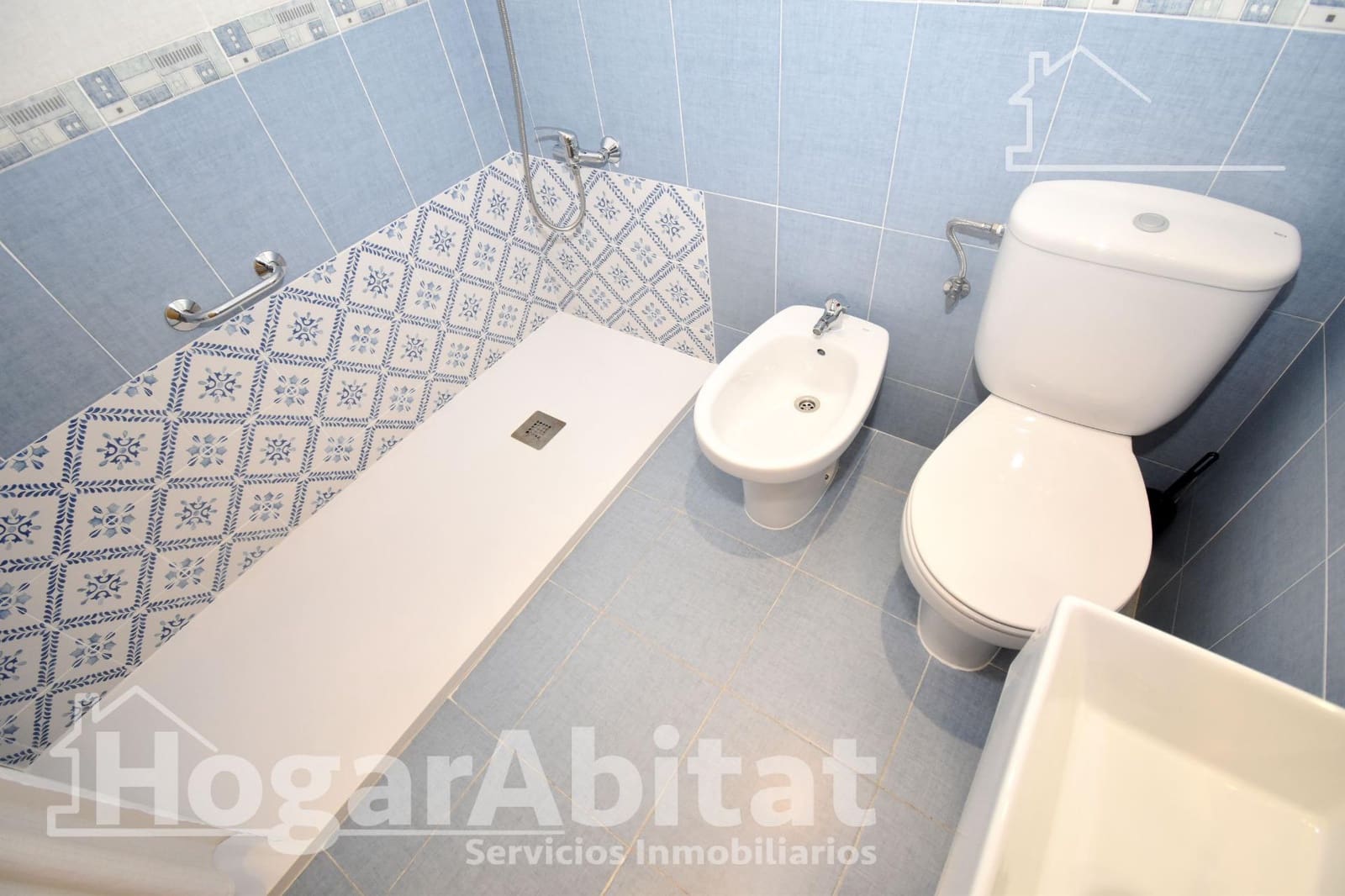 4 bedroom Flat for sale in Vila-real with garage - € 215,000 (Ref: 9504342)