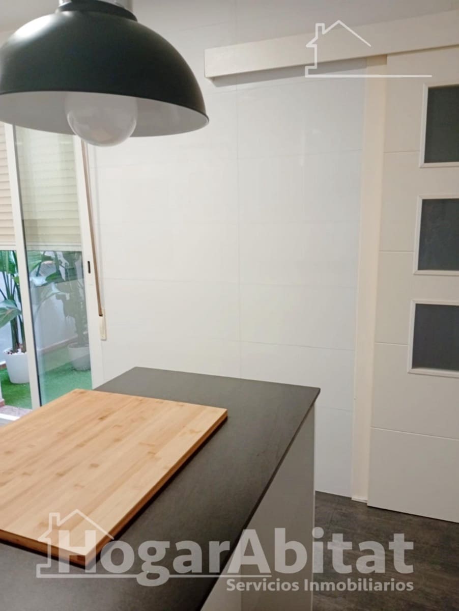 4 bedroom Terraced Villa for sale in Onda with garage - € 220,000 (Ref: 9504344)