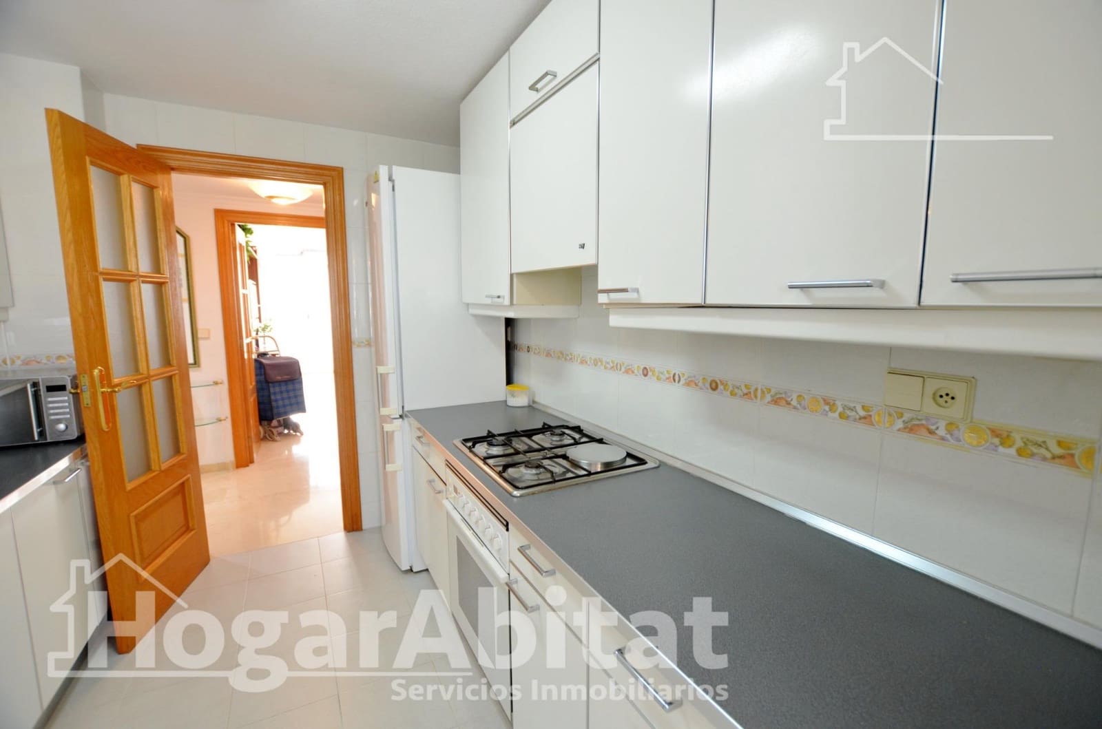 2 bedroom Flat for sale in Playa de San Juan with pool garage - € 600,000 (Ref: 9504345)