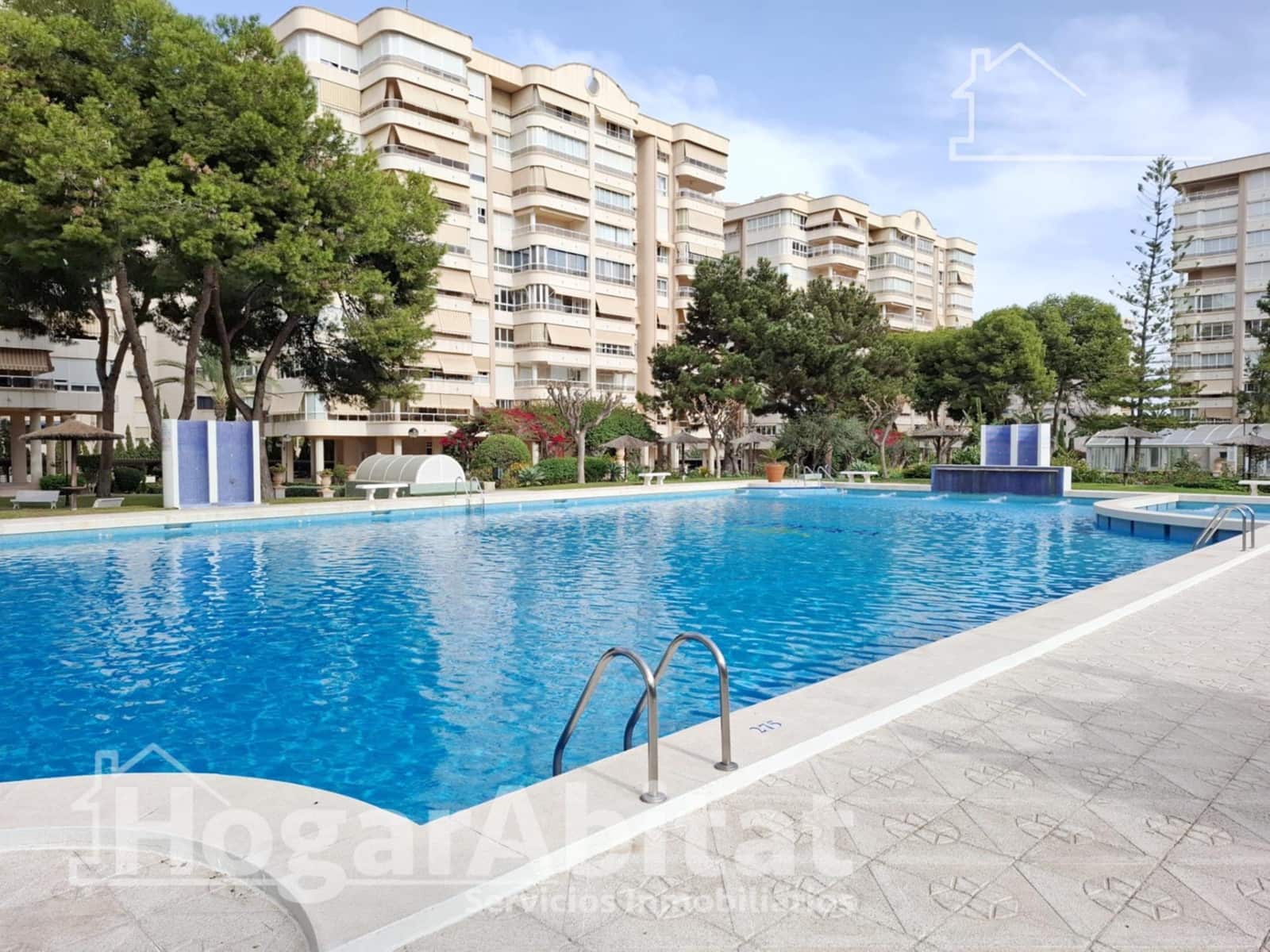 2 bedroom Flat for sale in Playa de San Juan with pool garage - € 600,000 (Ref: 9504345)
