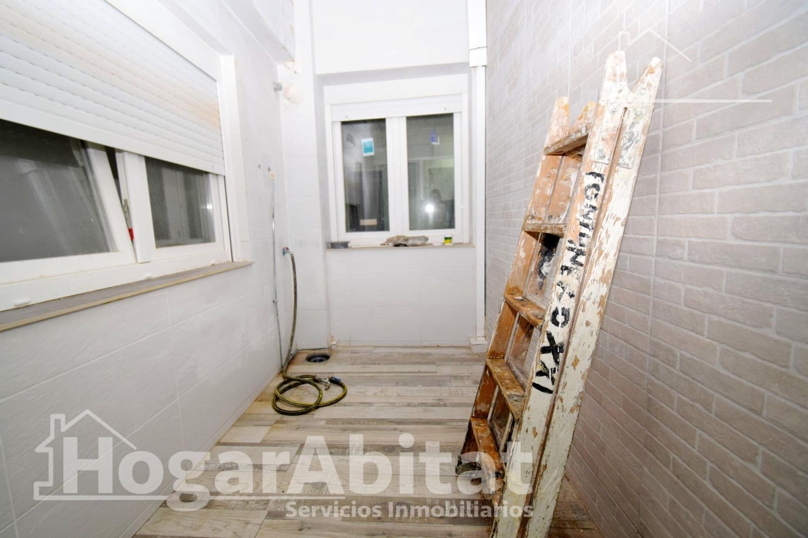 6 sypialnia Dom na sprzedaż w Sagunto / Sagunt - 400 000 € (Ref: 9504348)