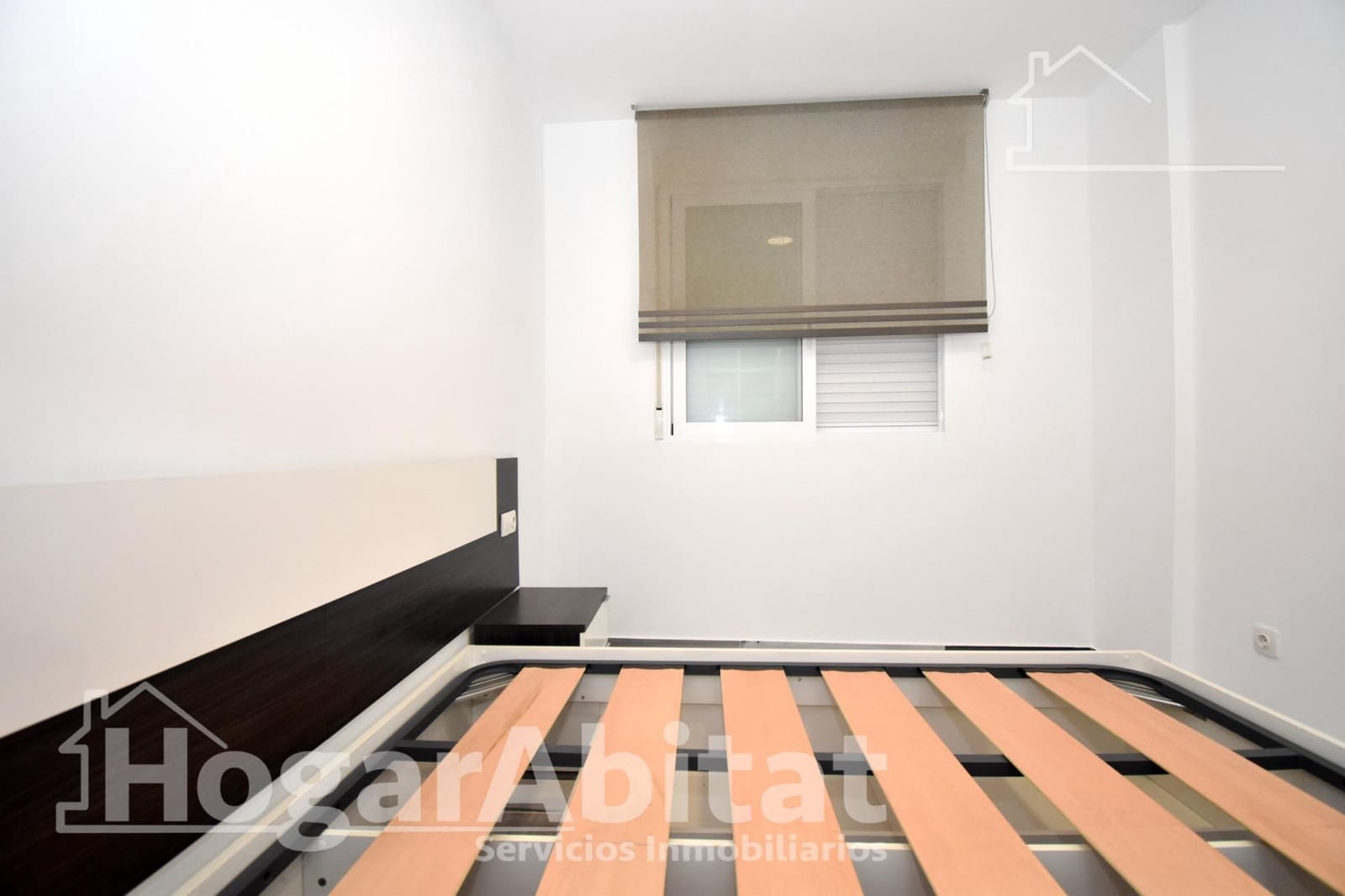 2 bedroom Flat for sale in Castello de la Plana - € 152,000 (Ref: 9508927)